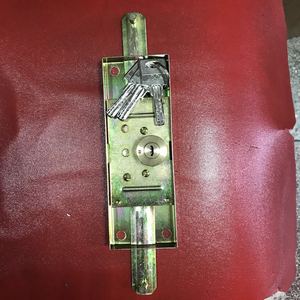 Cerradura gigante para persianas enrollables con núcleo extendido, operada con llave de hierro, antirrobo para puertas enrollables - Product Image 4
