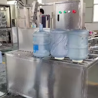 Machine de capsulage de remplissage de lavage de bouteilles semi-automatique de 5 gallons à bas prix