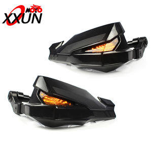 Protecteur de main de moto XXUN avec lumière LED pour Kawasaki Z900 <span class=keywords><strong>Z800</strong></span> Z650 <span class=keywords><strong>Yamaha</strong></span> MT-07 MT-09 Handguard Handshield - Product Image 1