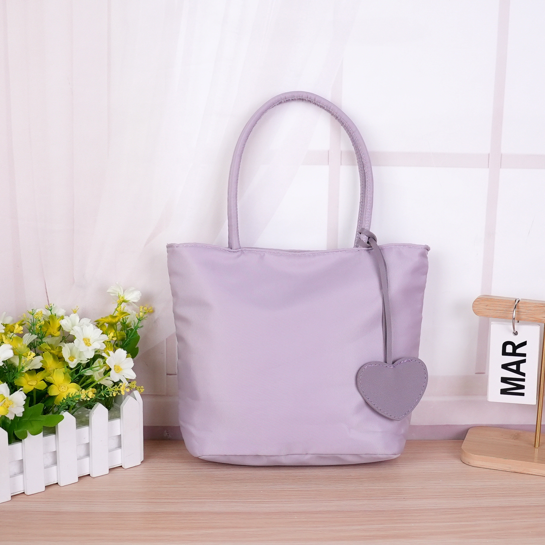 Sac simple violet [porter à deux mains]