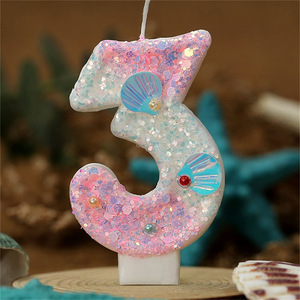 เทียนตัวเลขเปลือกหอยสีชมพูไล่เฉดสี เทียนวันเกิด ของตกแต่งเค้ก อุปกรณ์จัดงานปาร์ตี้ - Product Image 1