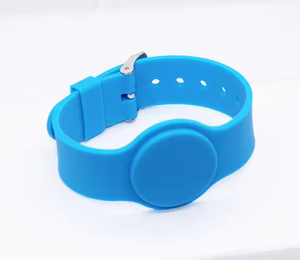 สายรัดข้อมือซิลิโคนพีวีซี RFID ntag แบบซิลิโคนกันน้ำทนทาน213 ntag 215สำหรับสวนน้ำโรงพยาบาลโรงแรม - Product Image 2