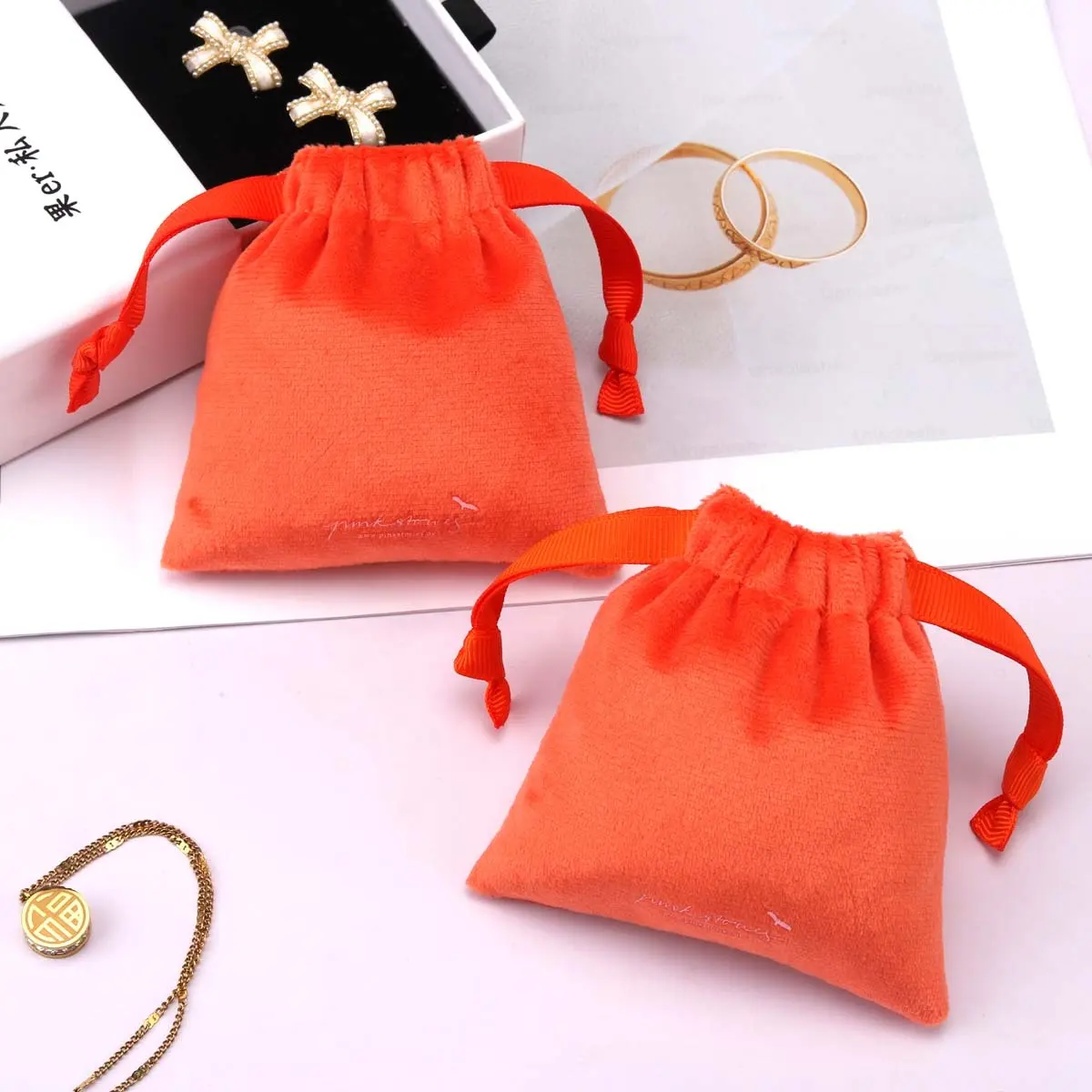 Benutzer definierte Logo-Druck kleine orange Samt Uhr Halskette Armband Taschen Luxus Flanell Schmuck Geschenk Samt beutel