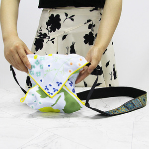 Emballage magique multifonctionnel personnalisé <span class=keywords><strong>serviette</strong></span> magique en microfibre imprimée pour les cosmétiques d'appareil photo d'<span class=keywords><strong>ordinateur</strong></span> - Product Image 4
