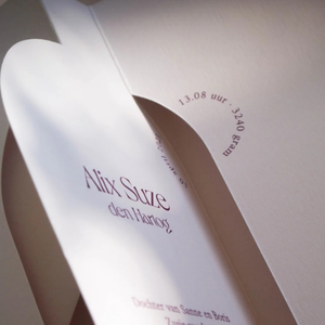 Cartes de visite personnalisées de haute qualité avec impression de logo en feuille d'or de luxe - Product Image 6