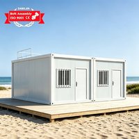Maison Modulaire Blanche Combinée Démontable – Idéale pour Salle de Classe Temporaire Multi-Scénarios, Bureau de Chantier, Logement du Personnel