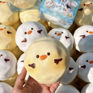 ตุ๊กตาหิมะนาฟูบีบเล่นคลายเครียดแบบคืนตัวช้า ขายส่ง - Product Image 3