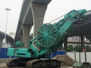 Machinerie de forage à faible consommation, pelle à diaphragme SG70 de 90 m de profondeur pour murs de coupure de fondations de barrages - Product Image 6