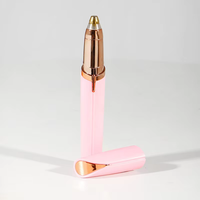 Appareil de toilettage du visage pour polir et définir les sourcils, éliminer les poils faciaux minuscules et maintenir une peau nette