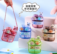 Bouteille d'eau en plastique à double compartiment DH4 pour enfants, avec figurine mignonne, tasse à paille pour étudiants avec sangle, idéale pour l'été