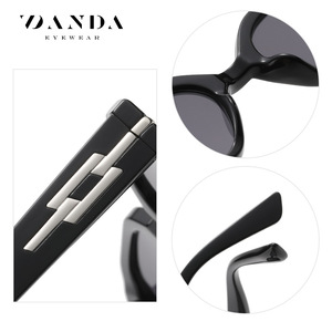 Gafas de Sol DANDA 6504 UV400 Unisex con Armazón Pequeño y Moderno - Product Image 3