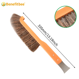 Herramientas de Apicultura, Cepillo para Abejas de Doble Hilera con Mango de Madera, Herramienta para Apicultores, Herramientas para Colmenas - Product Image 1