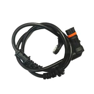2049057900 nuevo Sensor de velocidad de rueda ABS para mercedes-benz Clase C C180 C200 <span class=keywords><strong>C220</strong></span> C250 Motor de piezas de automóvil - Product Image 1