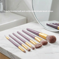 Ensemble de 9 pinceaux de maquillage professionnels pour le visage, couleur violet doux, avec logo personnalisé, poils synthétiques doux et durables, manche en plastique