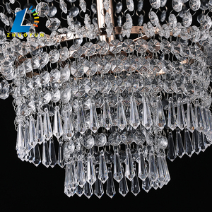 Centrotavola per Matrimonio in Cristallo e Metallo Dorato, Decorazione da Pavimento Direttamente dalla Fabbrica Zhuoyun - Product Image 6
