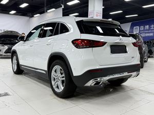 Mercedes Benz <span class=keywords><strong>GLA</strong></span> <span class=keywords><strong>SUV</strong></span> <span class=keywords><strong>2023</strong></span> Automatique Turbo Sièges en Cuir Pneus R17 Toit Ouvrant Panoramique Voitures de Luxe à Vendre Expédition Mondiale - Product Image 4