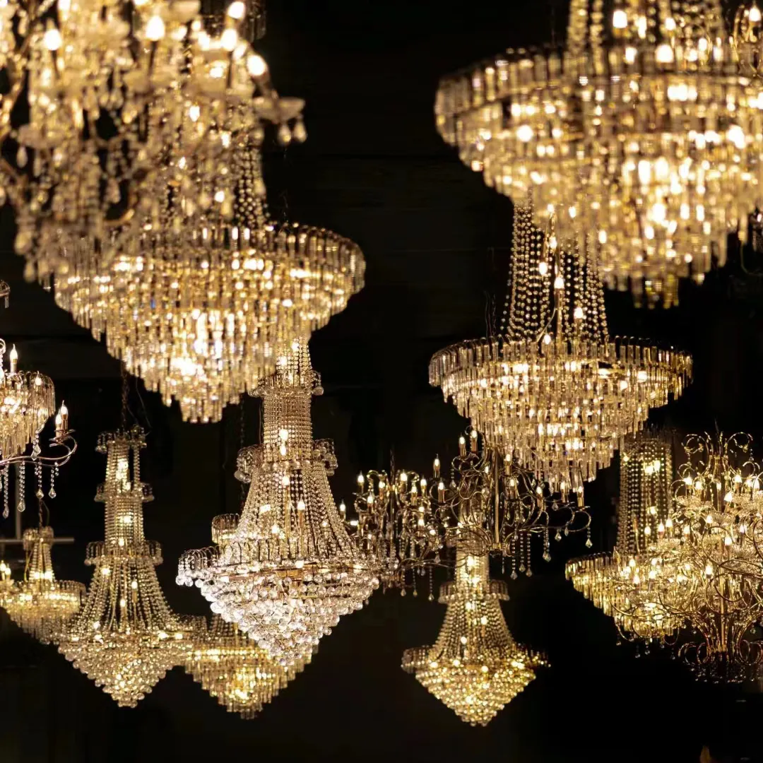 Projet d'hôtel européen de haute qualité lustre en cristal d'or salon lampes suspendues de mariage lustre de Noël