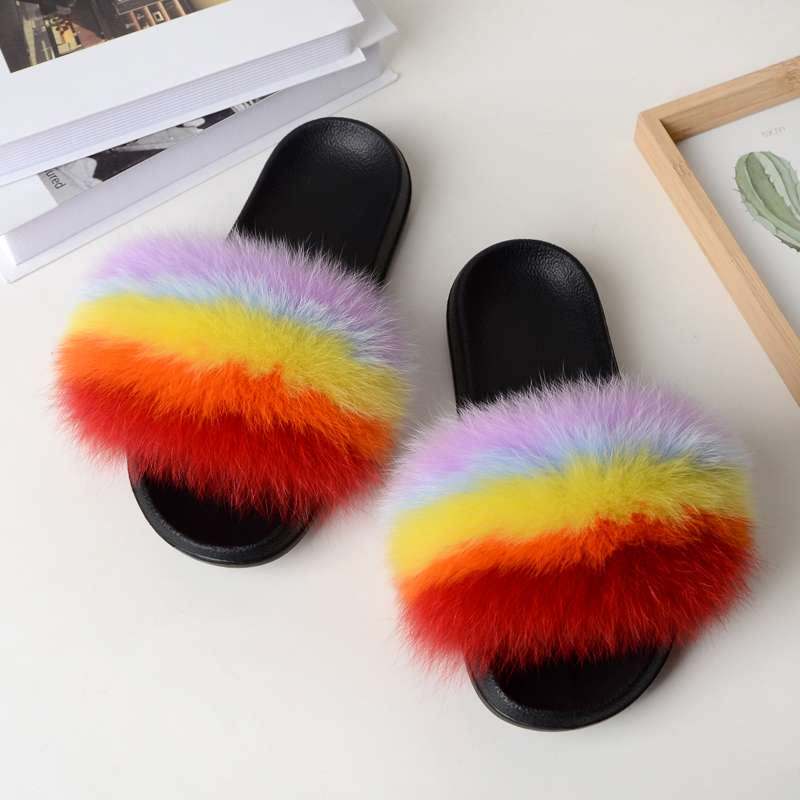 5 fox fur slides
