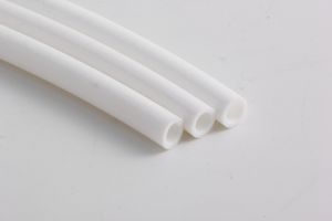 Échantillon gratuit de <span class=keywords><strong>tuyau</strong></span> flexible Lynzo de 1/4 pouce, 3/8 pouce, 1/2 pouce, 3/4 pouce en PE/PU/PEX avec connexion filetée + embout pour <span class=keywords><strong>eau</strong></span> RO - Product Image 2