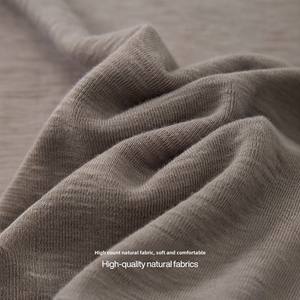 T-shirt en coton à col <span class=keywords><strong>Henry</strong></span>, manches courtes, style <span class=keywords><strong>Old</strong></span> Money, nouvelle collection Printemps/Été 2026, décontracté, coupe ample, couleur unie - Product Image 2