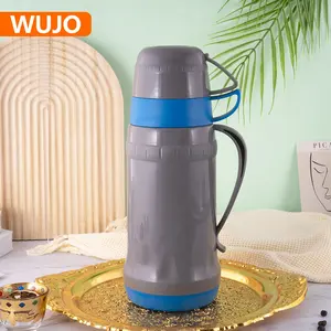 WUJO厂家新款1.0L 1.8L双壁绝缘塑料外壳玻璃笔芯保温瓶真空瓶旅行锅