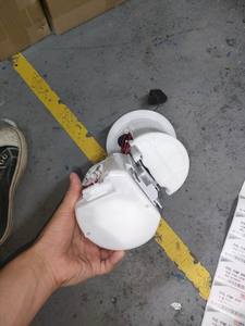 77020-12730 conjunto de bomba de combustible para <span class=keywords><strong>Toyota</strong></span> <span class=keywords><strong>Corolla</strong></span> Combi 1975-1980 OEM 77020-12730 - Product Image 5