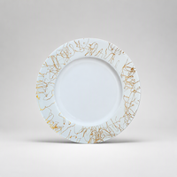 Assiette en verre à motifs en relief or et argent, idéale pour les hôtels et les mariages. Luxueux et élégant, vente directe du fabricant.