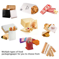 Sac à pain en papier kraft blanc avec logo personnalisé, fenêtre transparente et fermeture à lien métallique, emballage alimentaire en papier pour sandwichs, toasts et pains.