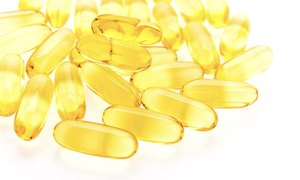 OEM/ODM produsen <span class=keywords><strong>Omega</strong></span>-<span class=keywords><strong>3</strong></span> 1000mg minyak ikan Softgel kapsul suplemen massal untuk dewasa