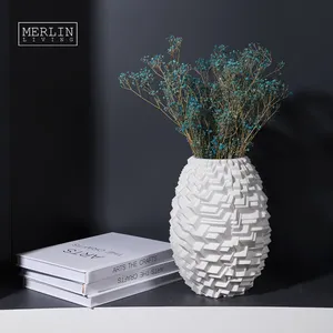 梅林抽象椭圆形创意艺术花瓶设计现代独特瓷器其他家居室内装饰花瓶