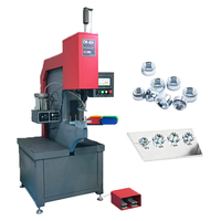 Système de rivetage à moteur avec machine d'insertion de fixations entraînée par pompe et nouvelle machine d'insertion de fixations