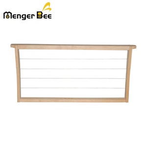 Marcos de colmena Langstroth profundos de madera de pino de Nueva Zelanda personalizables Menger Bee, ensamblados con ojales de alambre de acero inoxidable de 4x5 mm - Product Image 2