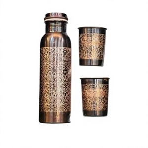 Bouteilles d'eau artisanales 100% cuivre pur, écologiques, design européen, accessoires de paille, artisans qualifiés, Sambhal Uttar Pradesh - Product Image 1