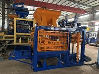 Machine automatique de fabrication de blocs de béton QT4-25 avec moteur vibrant, moulage par emboîtement, pour briques pleines, pavés, bordures et blocs de béton creux
