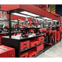 Étagère de présentation mobile à un seul panneau perforé en métal, compacte et autoportante