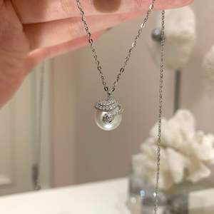 Collar con Colgante de Serpiente de Plata de Ley S925 con Diamantes para Mujer, Material de Platino de Alta Gama de Lujo, Edición Limitada - Product Image 2