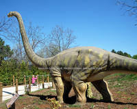 Dinosaure animatronique géant de parc d'attractions, dinosaure à long cou, dinosaure grandeur nature, Diplodocus