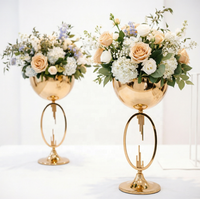 Ornements d'art moderne créatifs pour table, centre de table de mariage, vase, support à fleurs en métal doré haut pour la décoration de table de fête ou de mariage à la maison