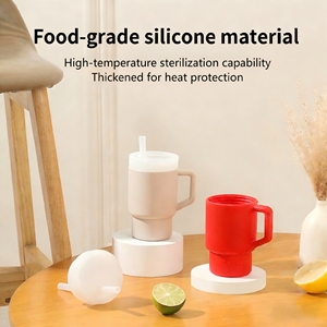 Vaso de entrenamiento de silicona sin BPA de 9 oz para bebés, mini vajilla, tazas de silicona anticaída y antiescaldaduras con asa y tapa para niños - Product Image 5