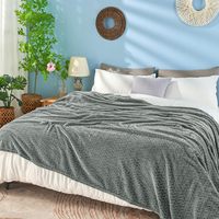 Couverture en flanelle jacquard de qualité supérieure, légère, douce et moelleuse, taille king, pour adultes, vente en gros, couleur unie, fabriquée en Chine