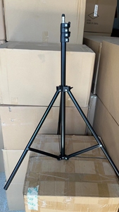 Оптовая продажа с завода: Складной штатив-держатель 2,1 м для светодиодной кольцевой лампы, усиленный штатив - Product Image 4