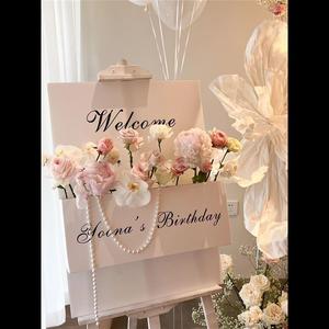 Panneau de bienvenue personnalisé pour mariage, designs floraux personnalisés, support vertical 3D, mariée et marié, panneau de réception de mariage - Product Image 2