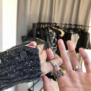 Anillo de Pareja Corazón de la Eternidad, Anillo Retro Ancho y Estrecho de Piedra Natural y Cristal, Banda Gótica Vintage a Juego para Hombre y Mujer - Product Image 5