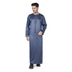 Qamis bleu marine pour homme, style arabe traditionnel, à manches longues, avec franges sur le devant, robe omanaise Dishdasha pour tenue musulmane et confort quotidien - Product Image 1