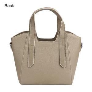 Sacs à main pour femmes en cuir véritable AndoBag, sac bandoulière grande capacité, sac à main tendance rétro avec ruban 1636 - Product Image 2