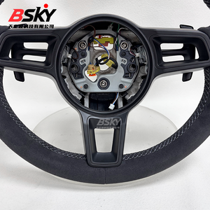 Volant en daim à cinq boutons pour <span class=keywords><strong>Porsche</strong></span> <span class=keywords><strong>911</strong></span> 991 992 Cayenne 958 987 996 997 987 958 Boxster 986 Panamera 970 Taycan Macan - Product Image 6
