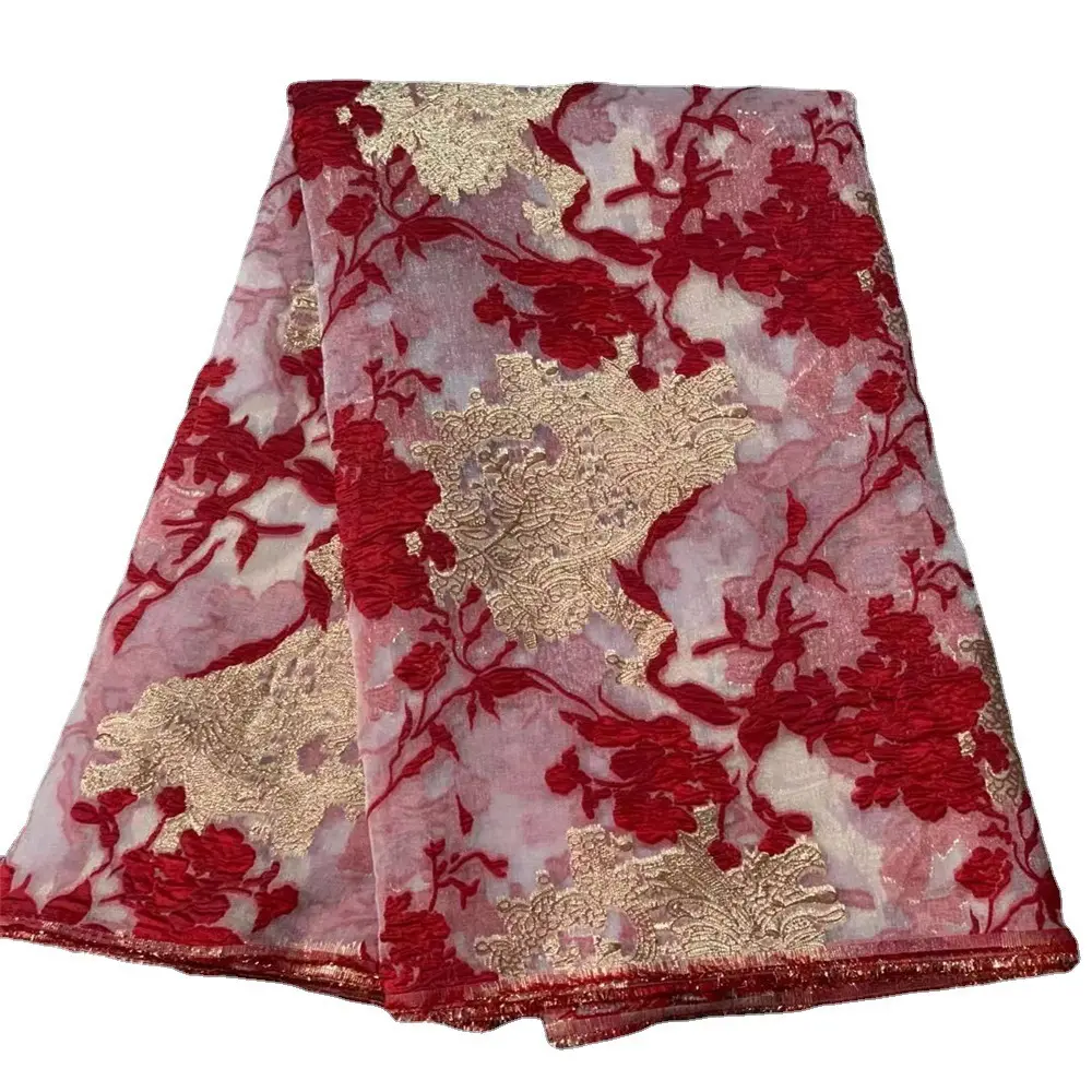 Free Sample 100% Polyester, metallic yarn Flower Design Textile Vintage Custom Glitter Lurex Brocade Jacquard Fabric/