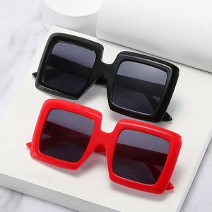 Gafas de Sol Cuadradas Extra Grandes de Moda Retro con Logotipo Personalizado 2025, Gafas de Sol Marrones con Marco Grande para Hombre y Mujer - Product Image 2