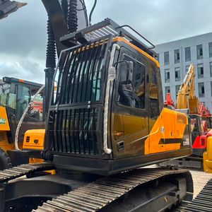 Excavatrice sur chenilles Hyundai HX220S, poids opérationnel de 20 tonnes, moteur Cummins, roulements, boîte de vitesses, PLC, prête à être expédiée - Product Image 5