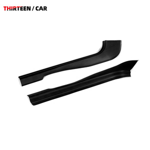 Pelapis Ambang Pintu Serat Karbon Kering Matte untuk BMW M2 G87 & Seri 2 G42 - Product Image 1